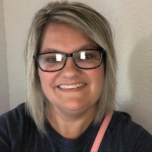 Meet your Posher, Stacie